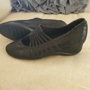 Vaneli Sport Shimmer Ladies Loafer